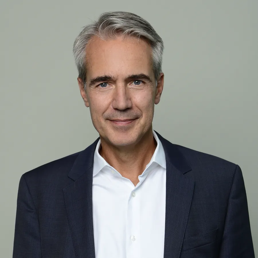 Oliver Poppelbaum